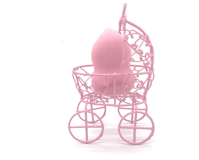 Beauty egg drying sponge powder puff storage box, baby shopping cart powder puff stand, powder puff bracket, makeup sponge egg Application Scenario