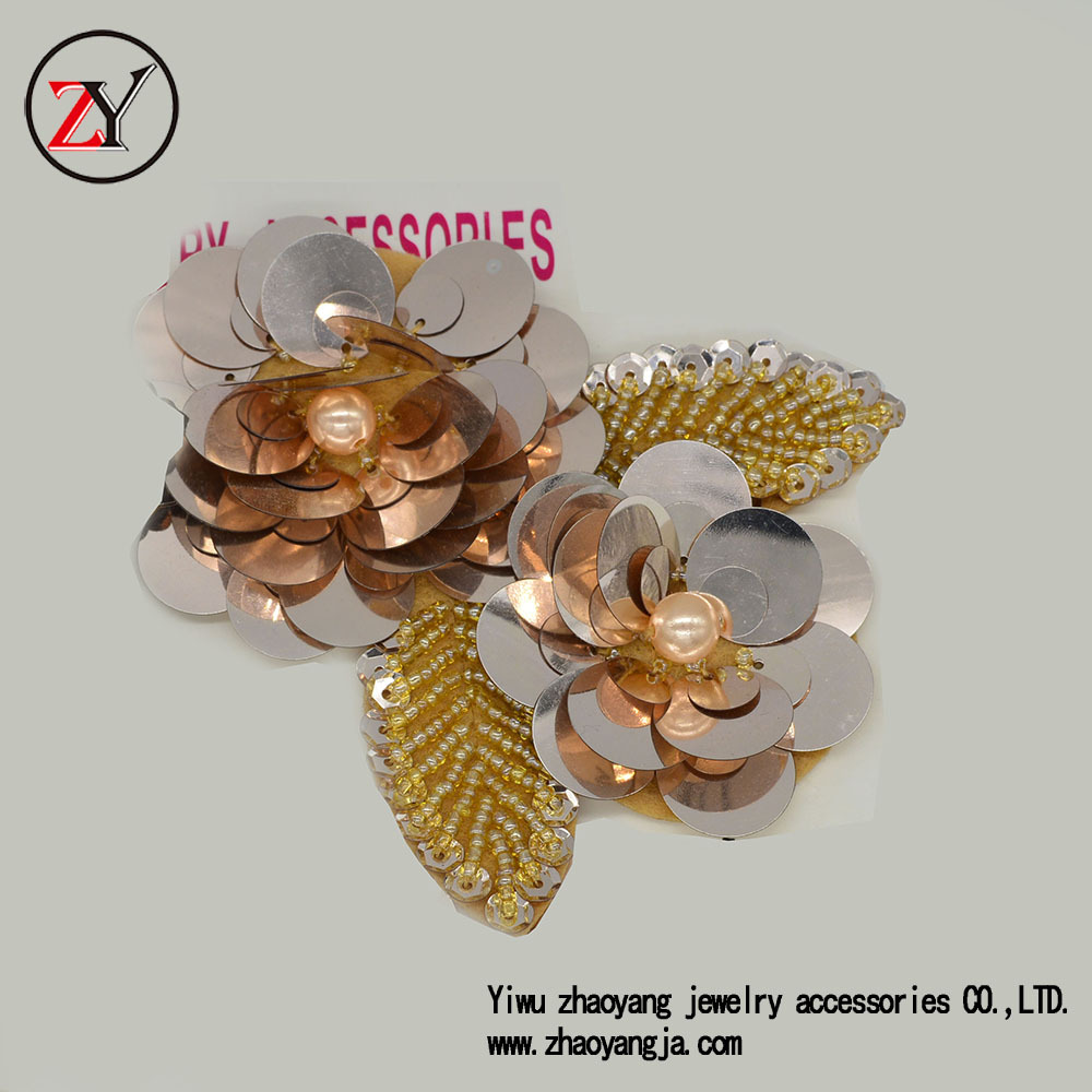 【厂家直销】新款春夏季凉鞋布鞋亮片花 串珠手工鞋花 zy07236细节图