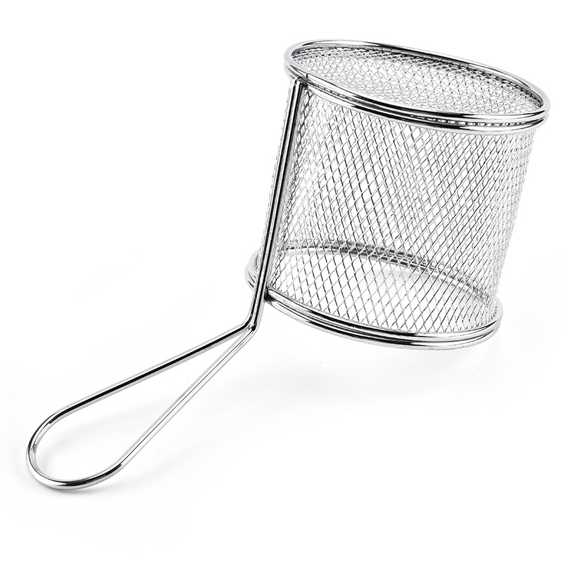 Ironwork round frying basket, fried chicken basket, French fries basket, kitchen multi-functional stainless steel food basket Application Scenario