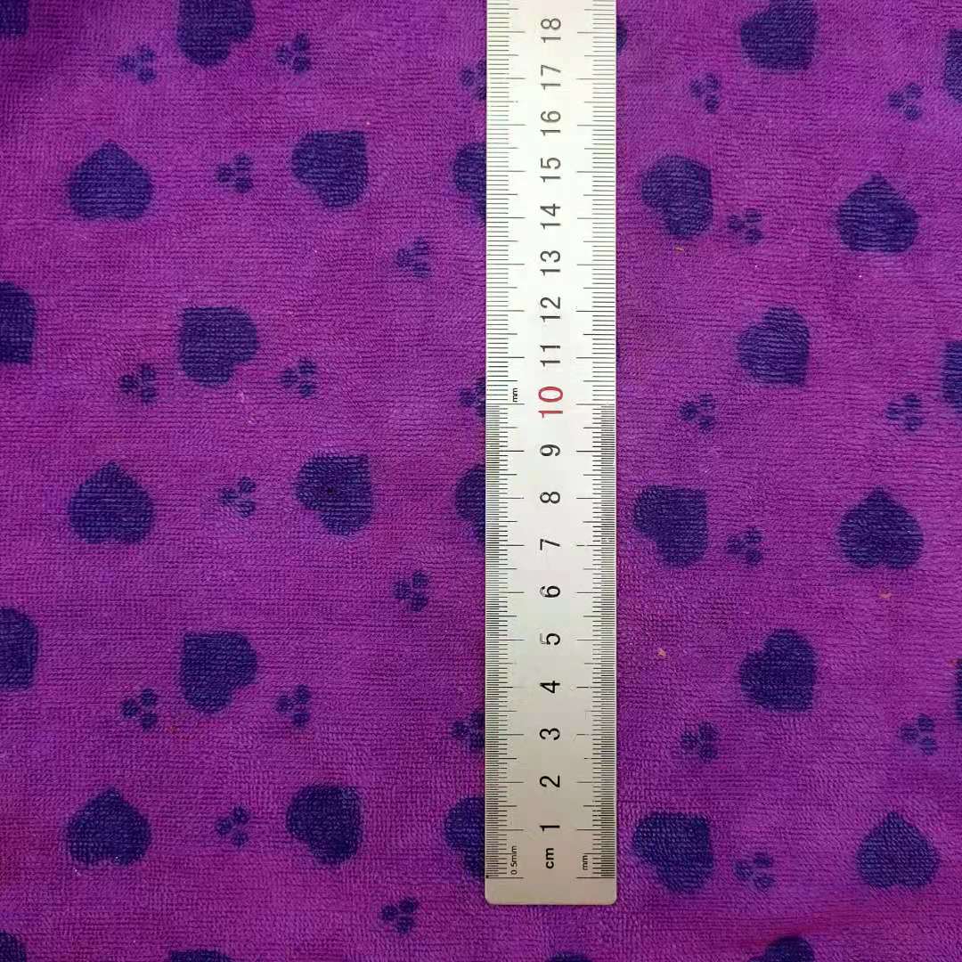 Factory direct sales and customization of printed heart mesh fabric, plain fabric, base fabric, mesh fabric, hexagonal mesh wedding fabric details Picture