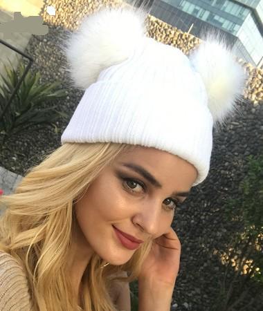 Aliexpress foreign trade burst imitation raccoon fur ball knitted hat autumn and winter color double ball woolen hat women's head cap details Picture