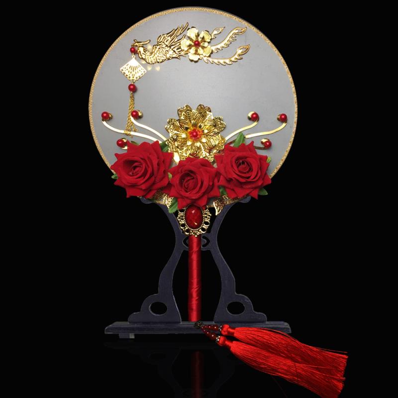 Yiwu Selection new wedding fan Chinese style bride Xiuhe dress holding flowers phoenix wedding fan fan fan thumbnail