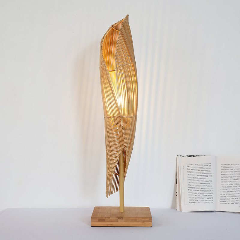 Retro bamboo creative floor lamp desk lamp rattan art weaving project custom Villa hotel image project villa lamp Application Scenario