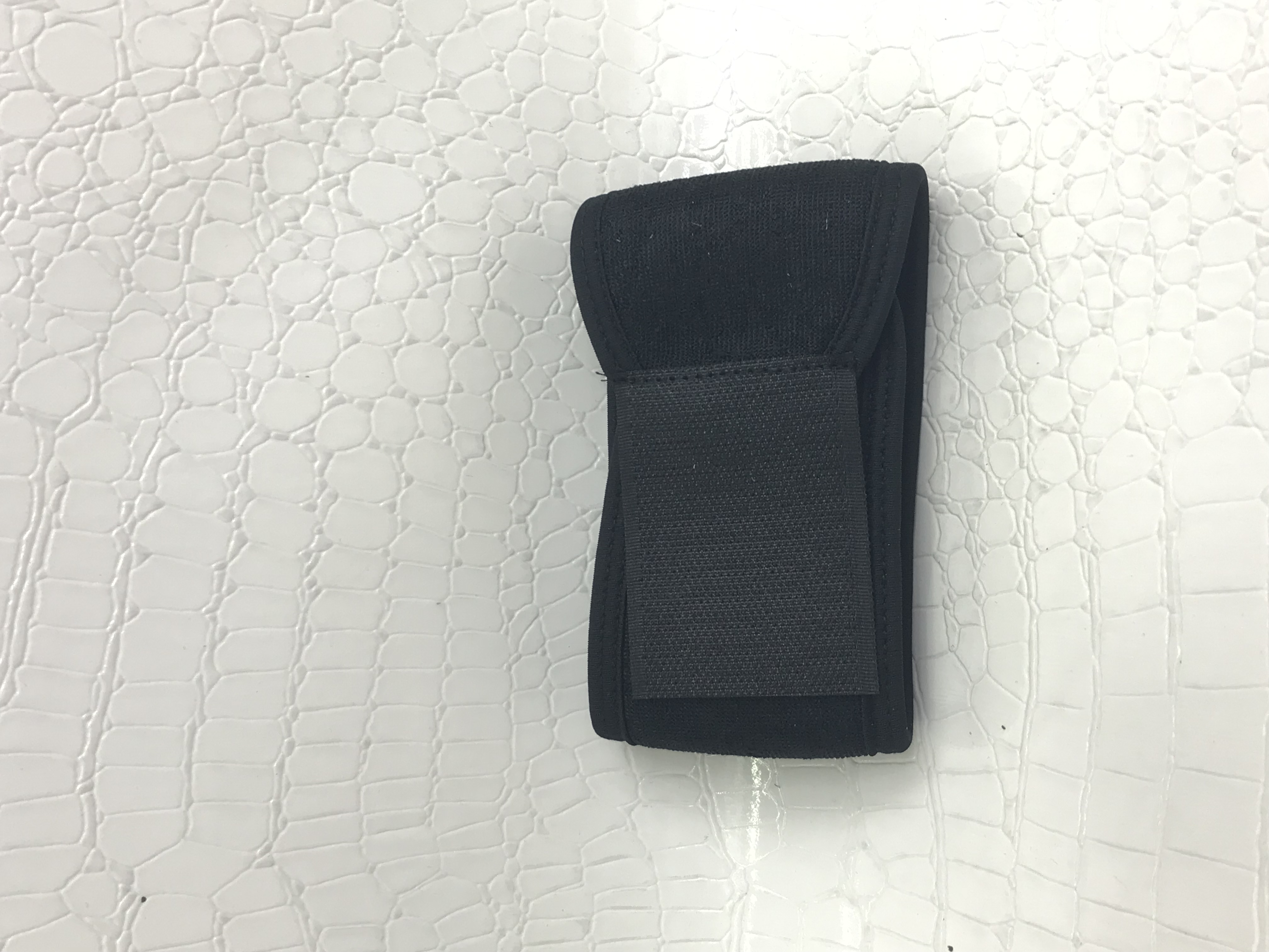 Factory direct sales of cross-border fitness, weightlifting, basketball sports, adjustable wrist guards, pressure guards and palm guards details Picture