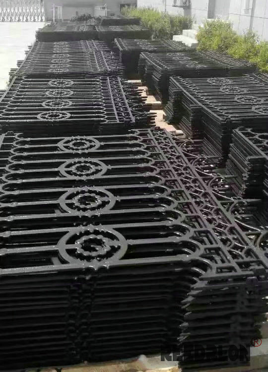 81 Redlong Iron Railings Solid iron railings Item Picture