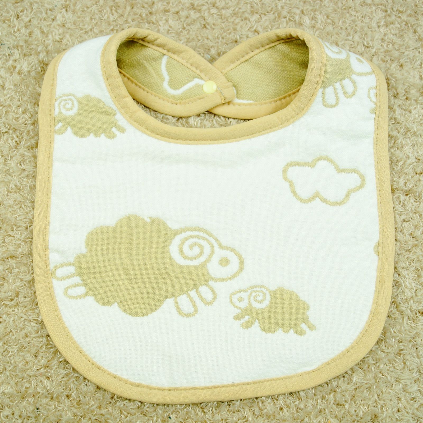 Six Layer Gauze Bib Mushroom Jacquard Bib Baby Gauze Bib Application Scenario