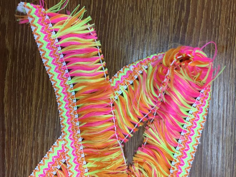 5-centimeter colored tassels sold directly by the manufacturer