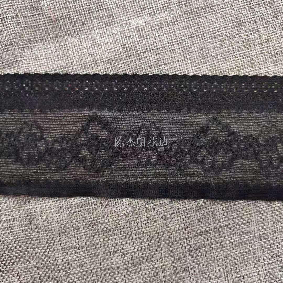 Lace-trimmed leggings with a popular fabric, good hand feel and elastic rods are sold directly by the manufacturer Item Picture