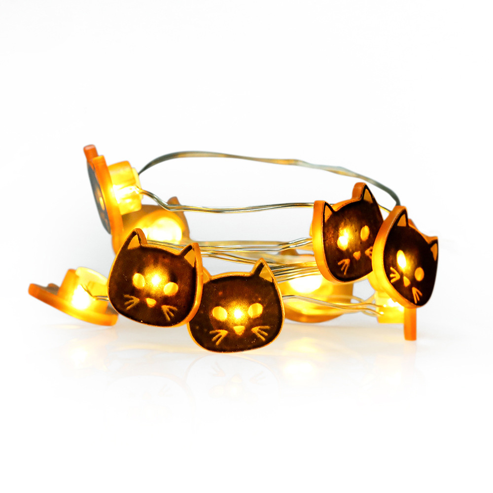 The new CR2032 battery box cat is decorated with Christmas Led lights