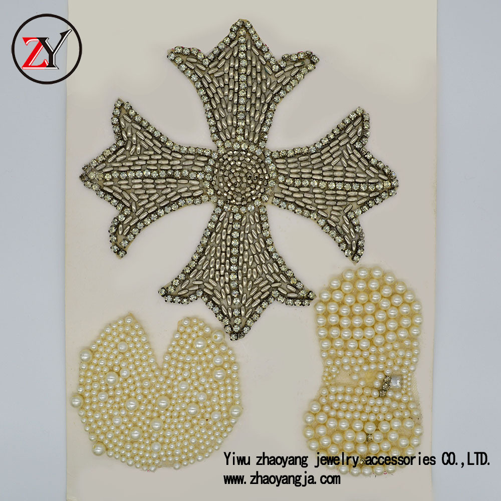 【新款上市】春夏凉鞋人字拖鞋饰 串珠手工鞋花 可订做 zy07309细节图