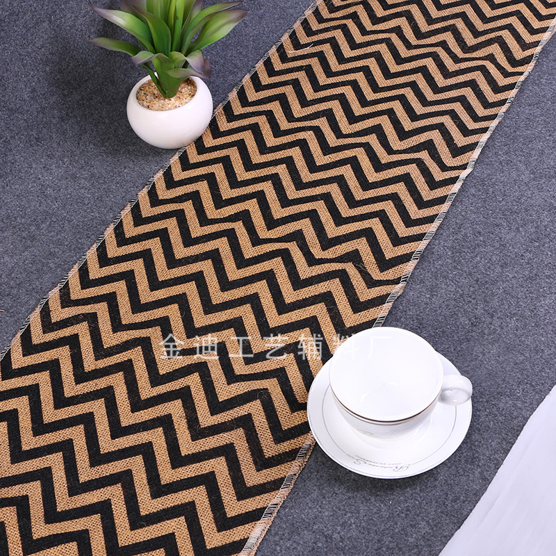 Factory direct sales, cross-border exclusive supply, European-style Christmas linen table flags, striped linen table flags, wedding decoration products details Picture