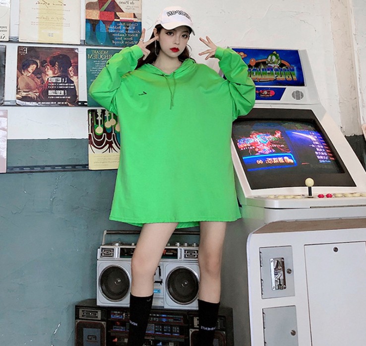New Korean-style early autumn long-sleeved hooded sweatshirt in avocado green mid-length thin top for women