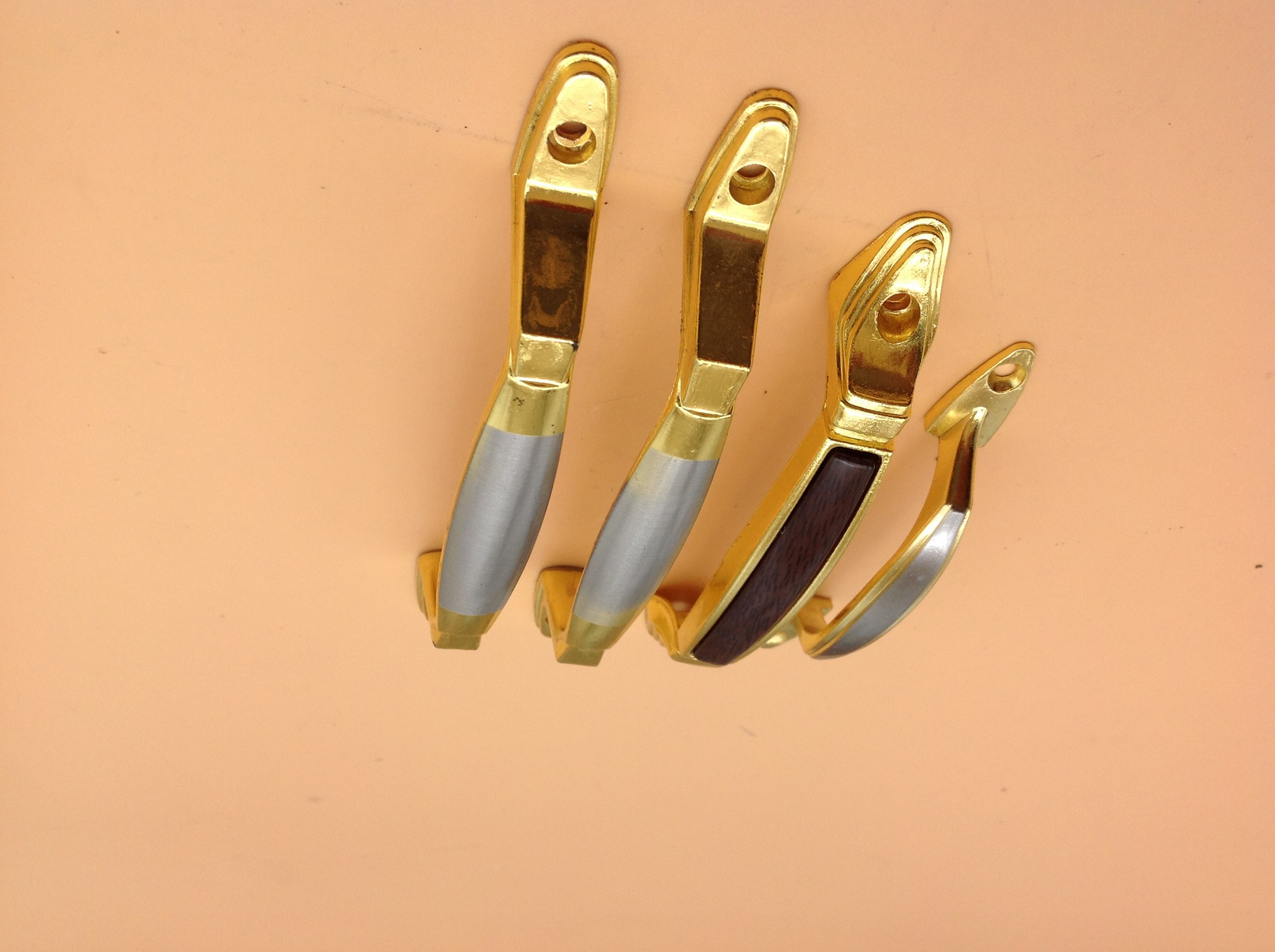 Retro classic furniture clothing cabinet practical Ming - hole imitation gold handle Application Scenario