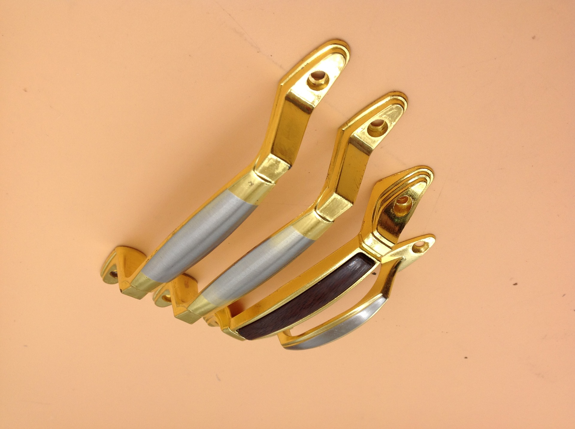 Retro classic furniture clothing cabinet practical Ming - hole imitation gold handle full figure