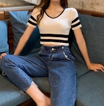 V-neck small lapel knitwear women short sleeved short form-fitting half-sleeved top T-shirt tide