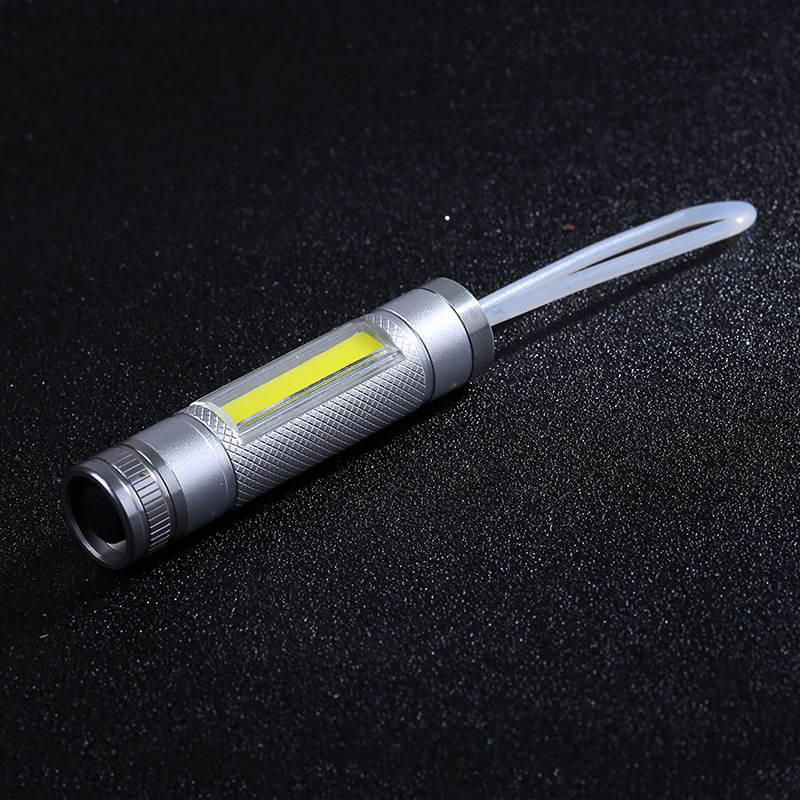 Wholesale of new COB hook lights, keychains, mini flashlights, lighting flashlights, batteries, gift flashlights Specification image