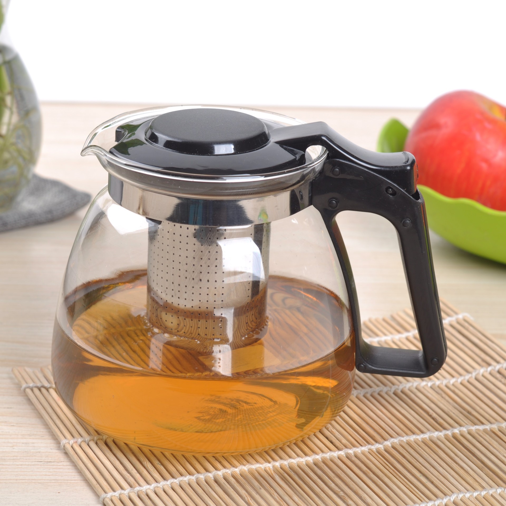 Wholesale of household practical large-belted water kettles, boiling water filters, tea POTS, gift cooling water kettles from manufacturers