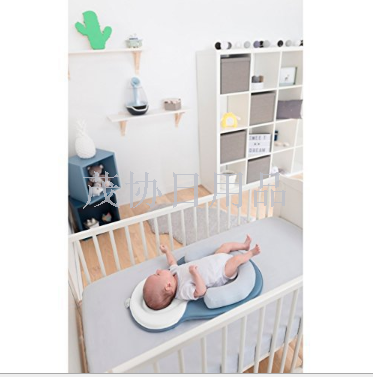 Postpartum care center baby correction and anti-head deviation baby pillow, side sleeping pillow, anti-milk overflow positioning pillow, shaping pillow Application Scenario