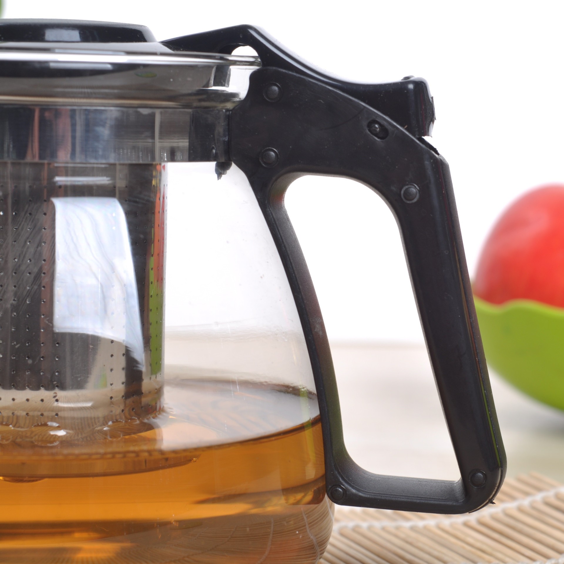 Wholesale of household practical large-belted water kettles, boiling water filters, tea POTS, gift cooling water kettles from manufacturers Application Scenario