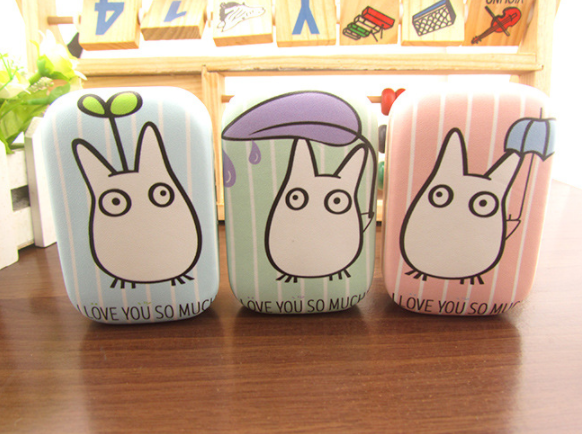 Wholesale of new contact lens cases, cute cartoon color contact lenses, companion boxes and care boxes Specification image