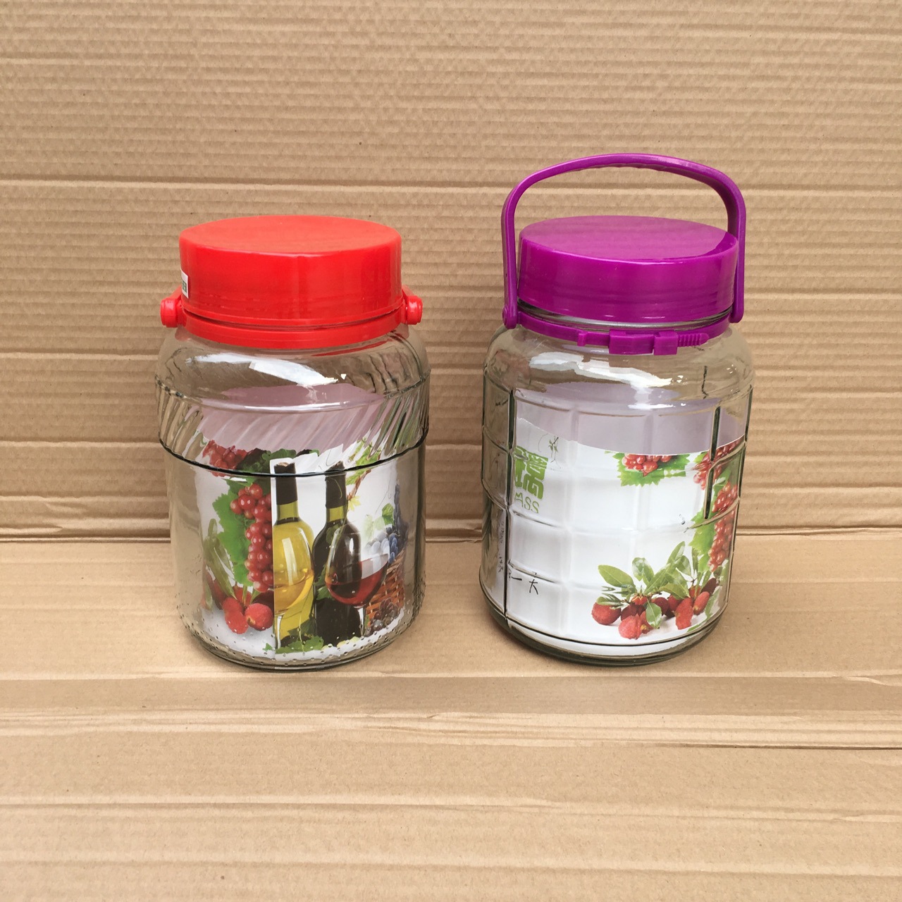 High white glass Chuangfeng 3-liter 6-jin bubble wine bottle purple cap square plum wine bottle red cap twill bottle manufacturer thumbnail