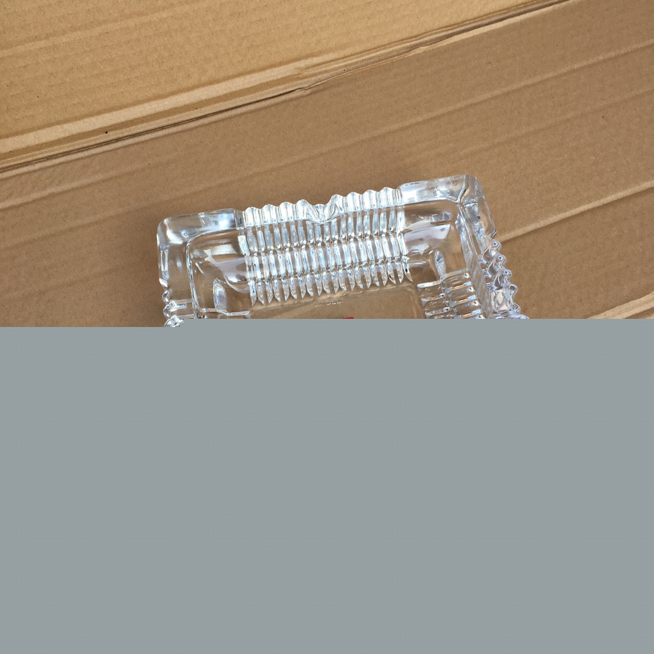 超大号方形竖条齿轮烟灰缸 青苹果创意款烟缸 透明现货 广告促销产品图