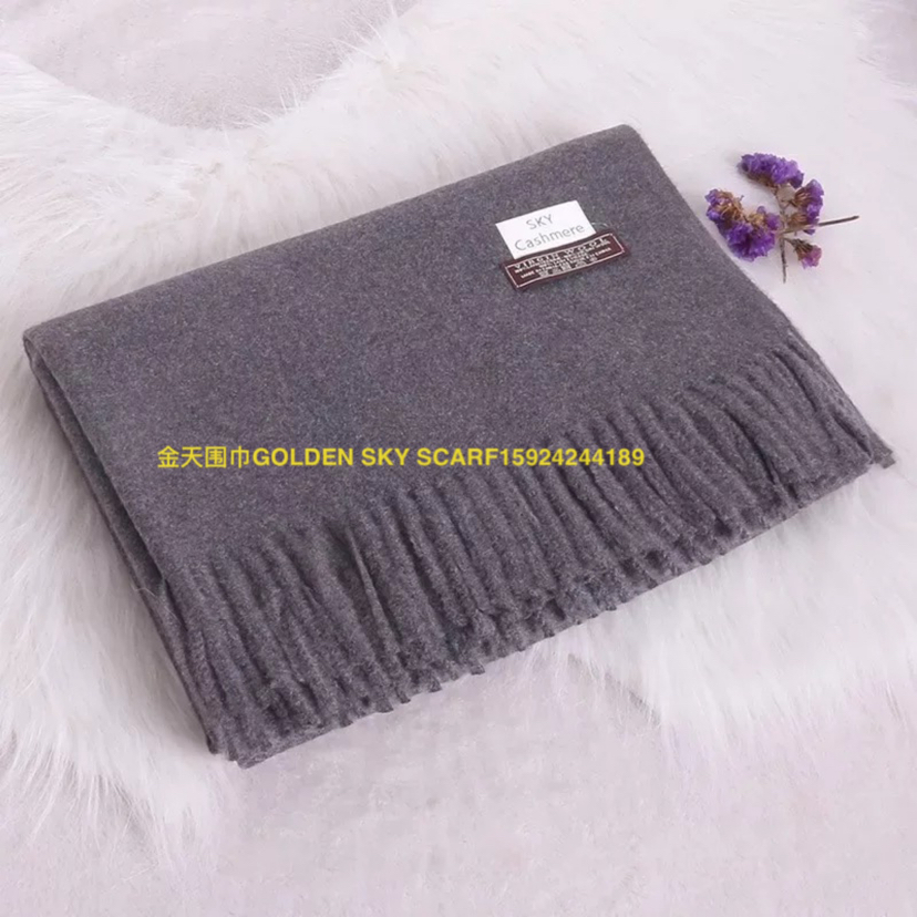 Scarf Big Red Reunion Cashmere Scarf Can Show Gdden Sky Application Scenario