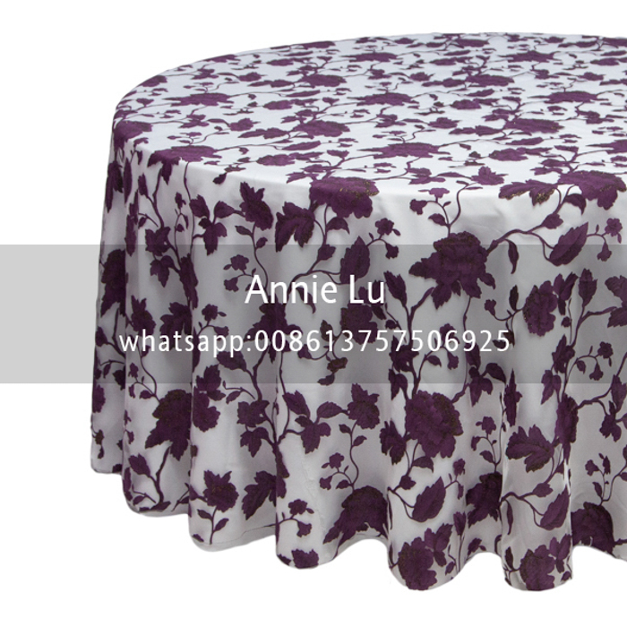 Fashionable, new and personalized organza purple three-dimensional flower tablecloth, wedding hotel decoration tablecloth, tablecloth and chair cover details Picture