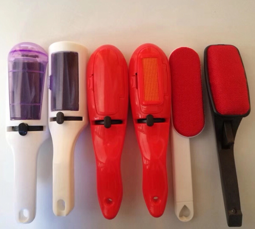 Dust removal brush, dust removal roller brush, cover shell roller bristle brush, bristle remover, multi-functional clothing brush Application Scenario