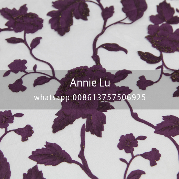 Fashionable, new and personalized organza purple three-dimensional flower tablecloth, wedding hotel decoration tablecloth, tablecloth and chair cover Application Scenario