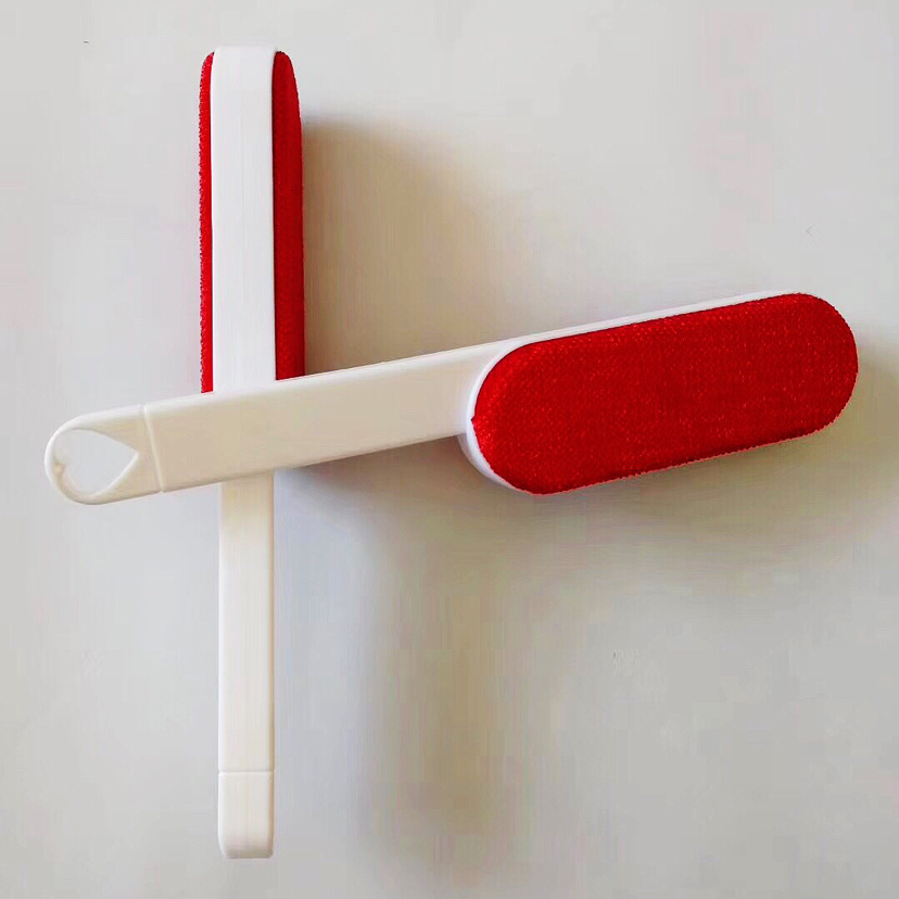 Dust catcher Clothes dust catcher Lint catcher coat hair remover Electrostatic brush Electrostatic dry cleaning brush