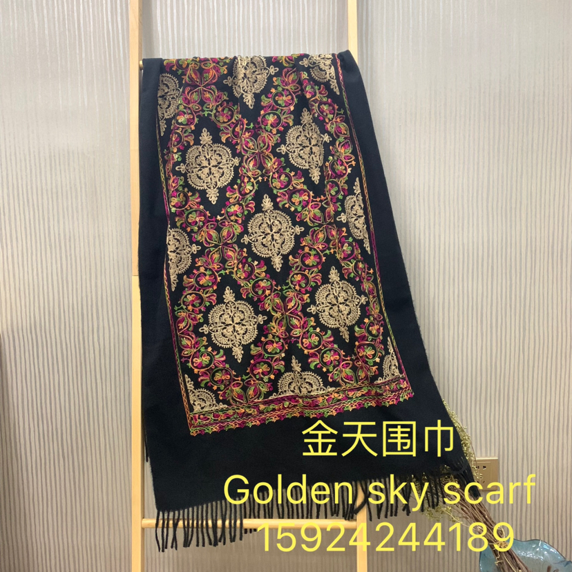围巾尼泊尔刺绣围巾披肩高品质披肩本品450g其余克重可订金天