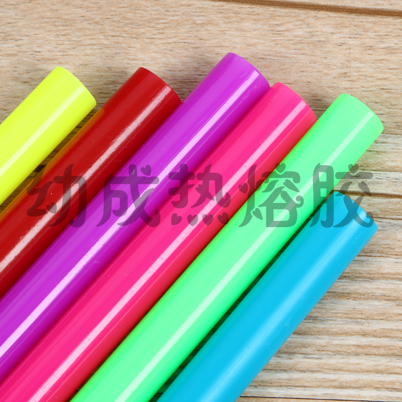 【 Guke 】11mm specification 12-piece hot melt glue gun glue sticks are packaged in six different colors Item Picture