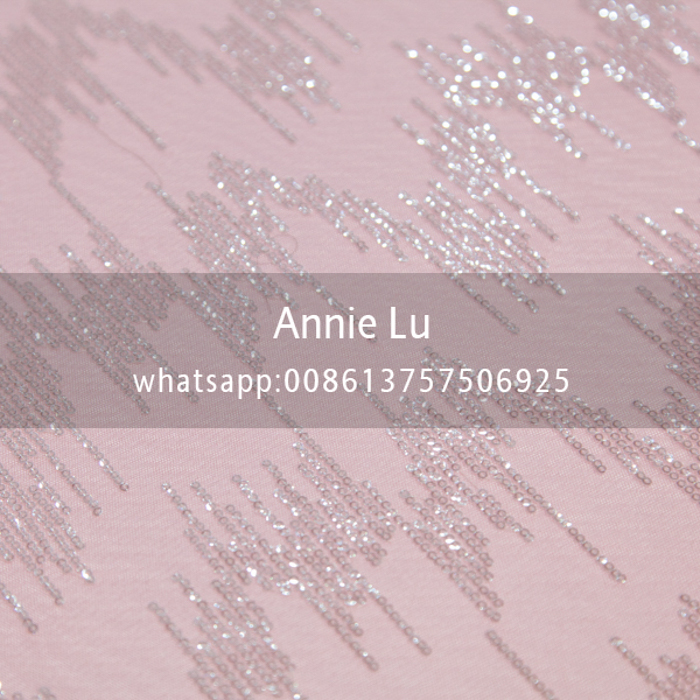 New foundation silver-white gold sequined tablecloth, silver sequined wedding hotel tablecloth, chair cover, wedding prop decoration Application Scenario