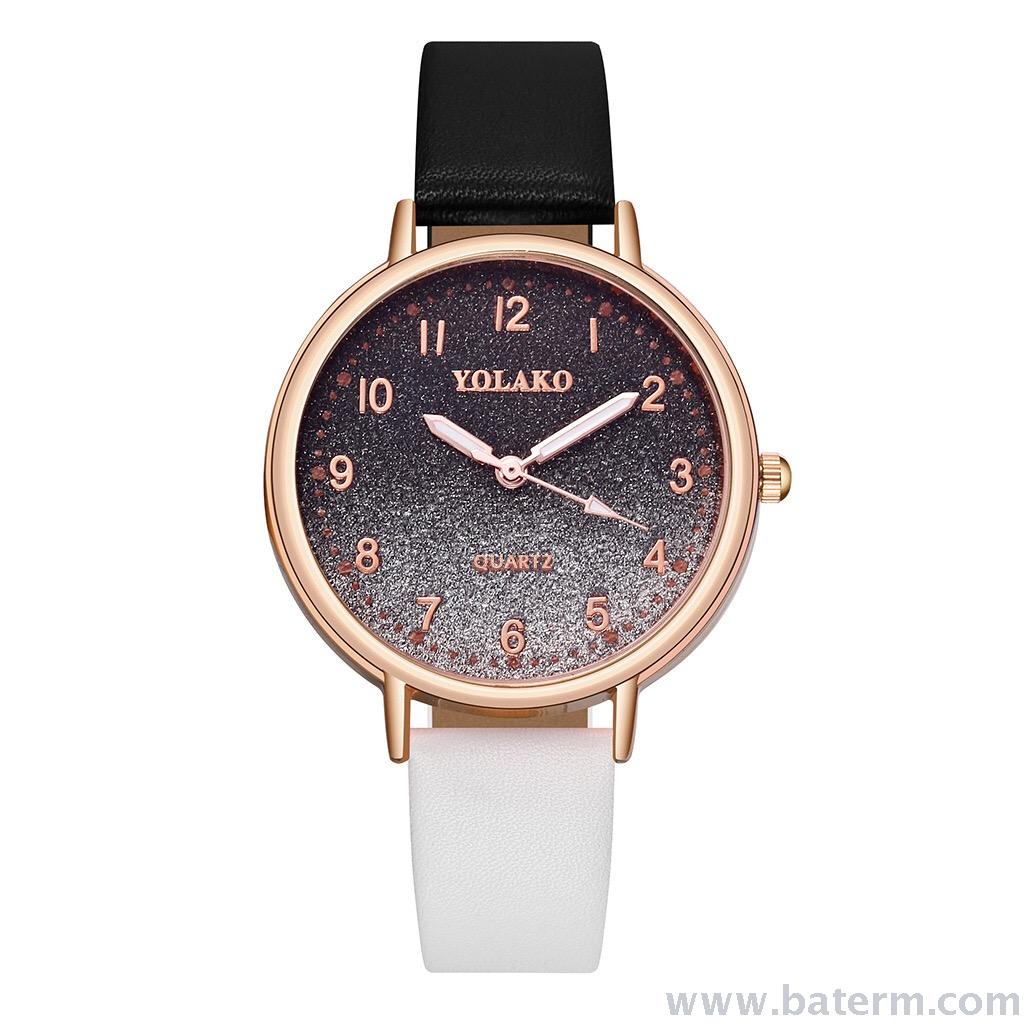 Aliexpress's best-selling fashionable and compact women's watch with a starry sky, colorful sand and digital dual-color leather strap Application Scenario