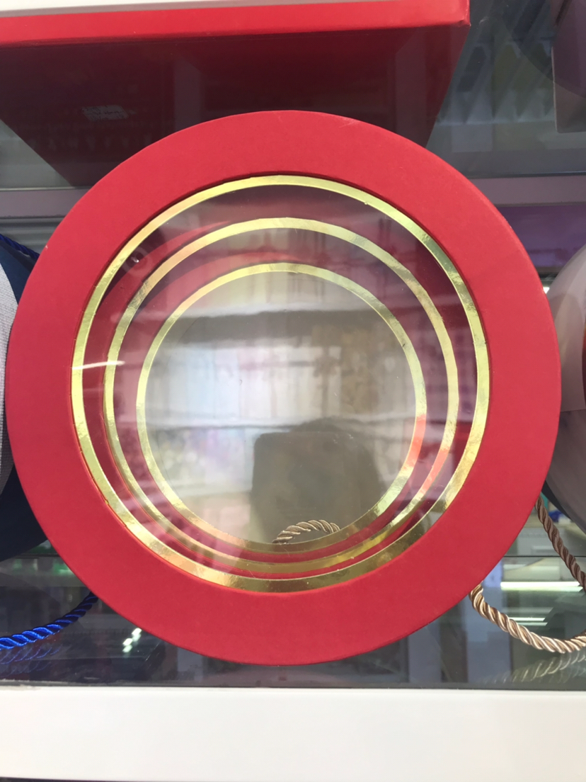 新款镂空圆盒三件套礼品包装盒