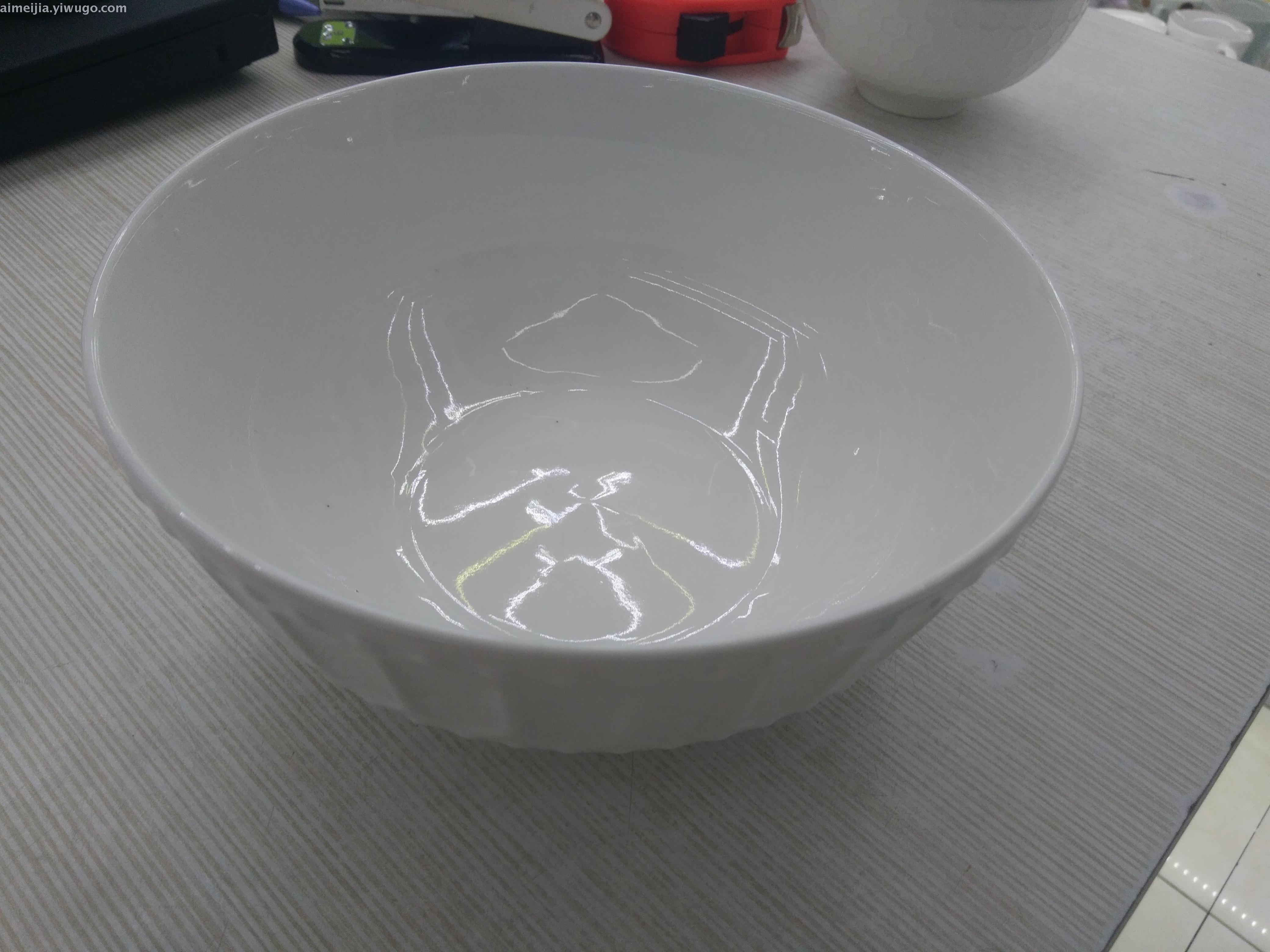 7-inch white relief ceramic bowl, noodle bowl, relief bowl and soup bowl