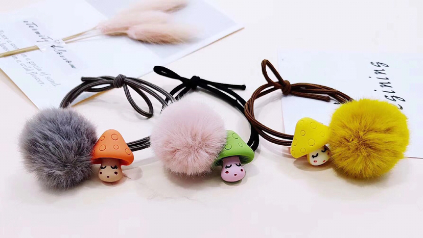 秋冬韩版毛球卡通发绳仿兔毛发圈头绳百搭橡皮筋头饰
