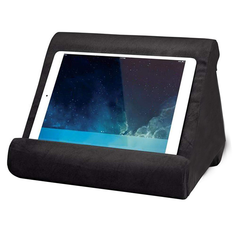 pillow pad is a universal stand for mobile phones, tablets and computers. It can be carried on the desktop and is a multi-functional pillow support stand. It is only for foreign trade sales Application Scenario