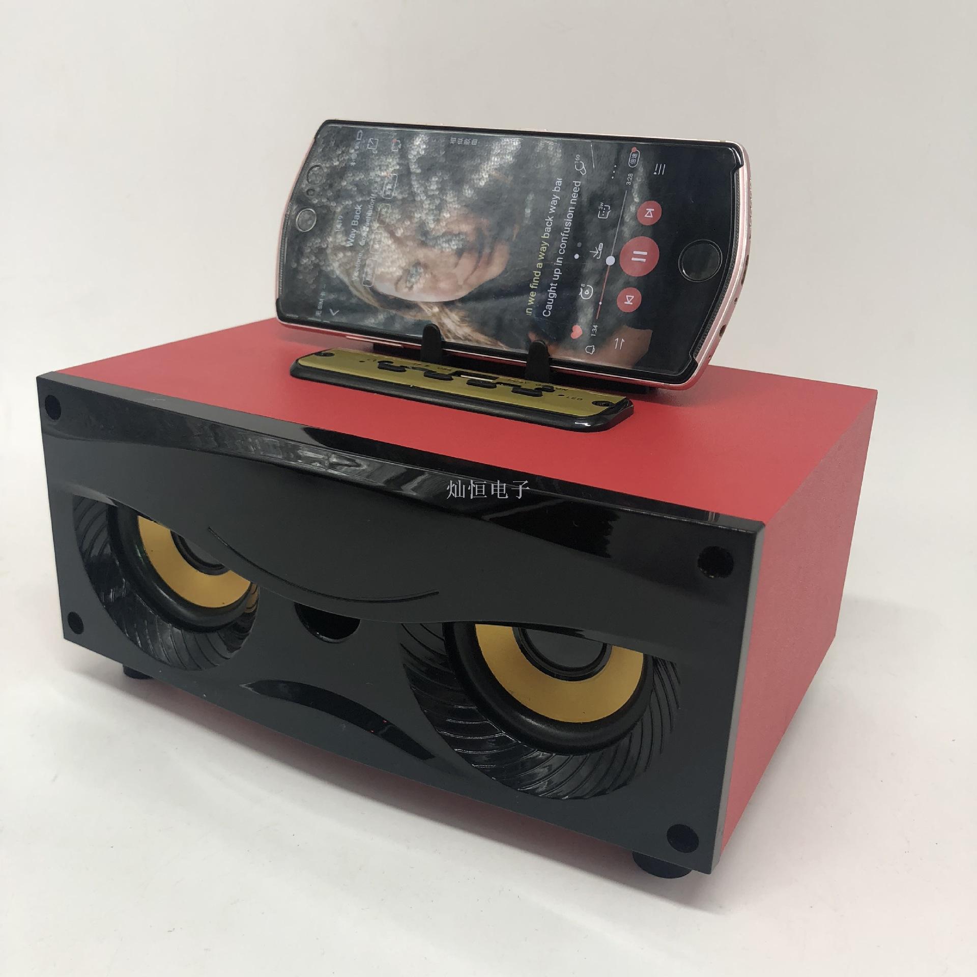 新款复古木质蓝牙音箱便携式户外低音炮收音插卡热销出口蓝牙音响