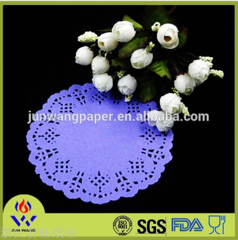 Manufacturers Sell Round Color Food Pad Paper Boutique Hollow-Out Oil-Proof Cake Paper Disposable Oil-Absorbing Flower Bottom Paper details Picture
