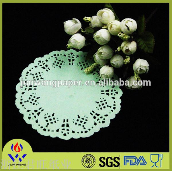 Manufacturers Direct Sales Of Color Cake Paper Pad One-Time Hollow-Out Flower Bottom Paper Oil Fried Food Pad Paper