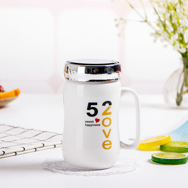 Factory direct sales: Hot-selling mirror cups, couple cups, ceramic cups, custom logo water cups, advertising mugs, gifts and promotional items Application Scenario