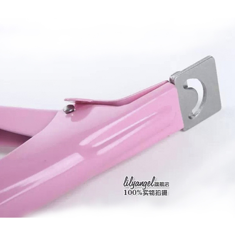 Wholesale nail art, nail art tools, spray paint, nail art one-line scissors, French scissors Application Scenario