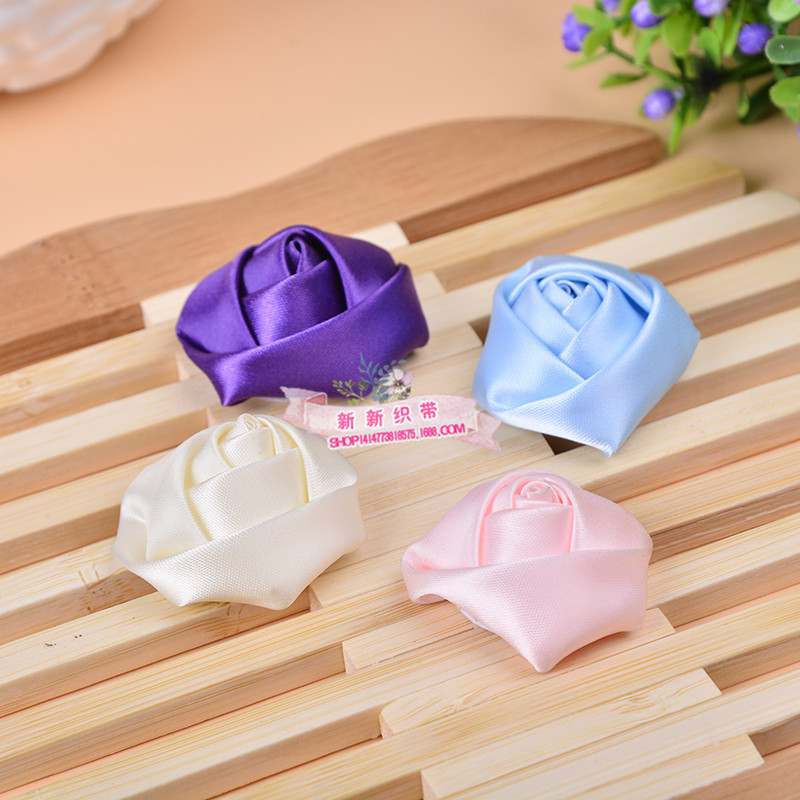 Wholesale of wedding candy box, gift box accessories, polyester ribbons, bows, floral decorations, handcrafted small flower ribbons, floral clothing accessories and accessories details Picture