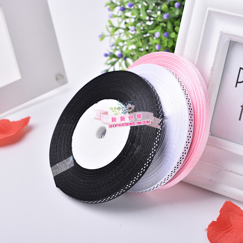 Wholesale of wedding and festival decorative clothing, headwear and accessories from manufacturers with 2-point printed color ribbons, polyester ribbons and satin ribbons Application Scenario
