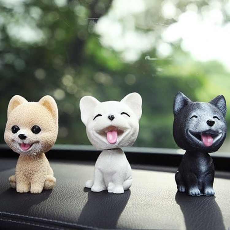 Simulated shaking head dog car ornaments, cute figurines, creative center console, car interior decoration items Application Scenario