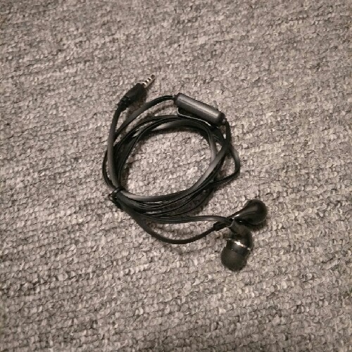 370 Smart All-in-one mobile phone headphones with microphone Specification image
