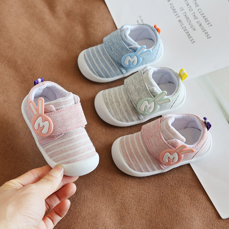 Spring and Autumn 2019 Baobao functional shoes soft rubber sole toddler shoes velcro-stick non-slip baby shoes single shoe manufacturer directly