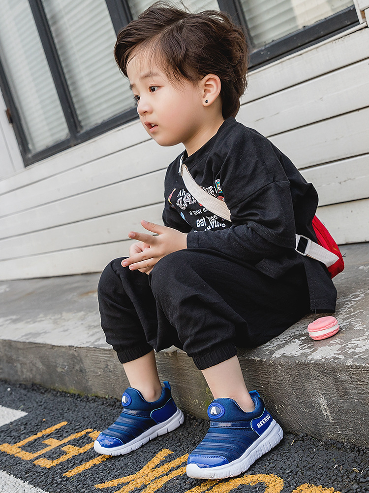 2019 Winter autumn Korean edition new children shoes function shoes children sports breathable running shoes wholesale a replacement